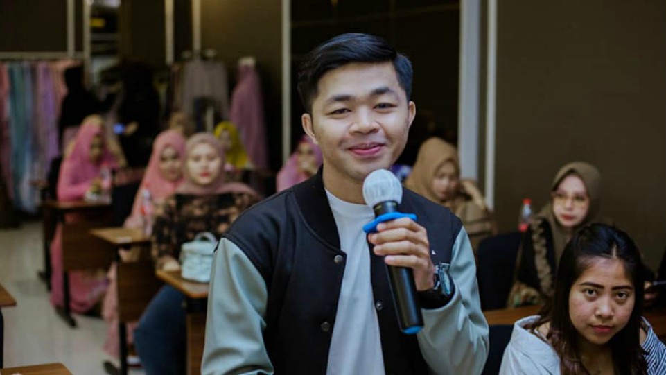 Aden AnB, Penyanyi lagu Selalu Untukmu – OST film Secercah Mentari Pagi. (Dok. Istimewa)
