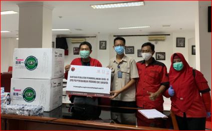 DPD PDIP DKI Jakarta Sumbang APD dan Alata medis ke RSUP dan RSUD